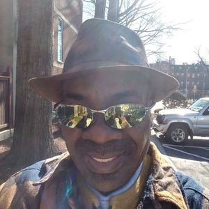 Meet your Posher, Mark